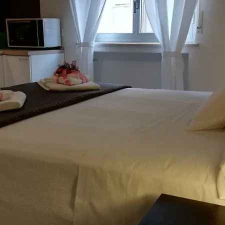 Miro Bed & Breakfast *